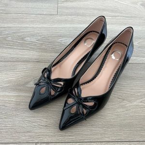 Journee collection lutana kitten heel pumps